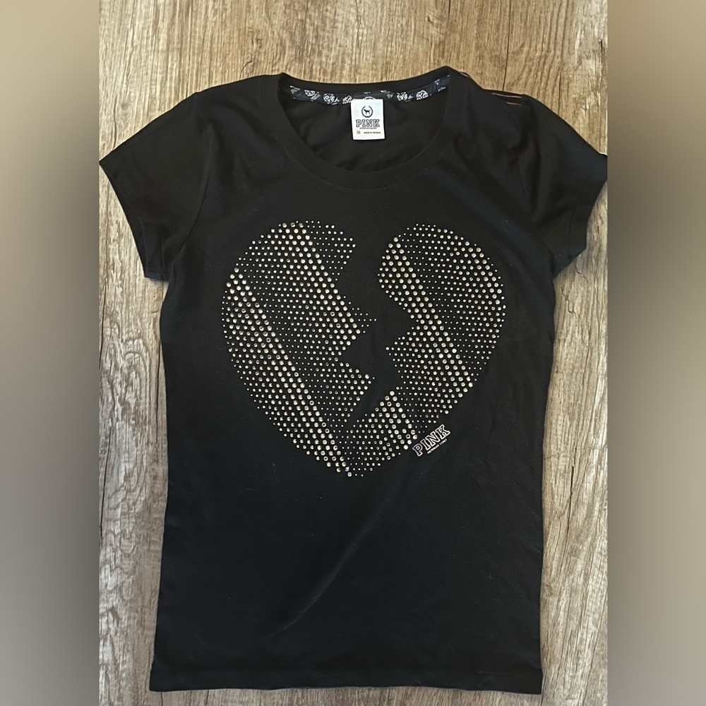 Victoria’s Secret Pink Black Heart Breaker Top M